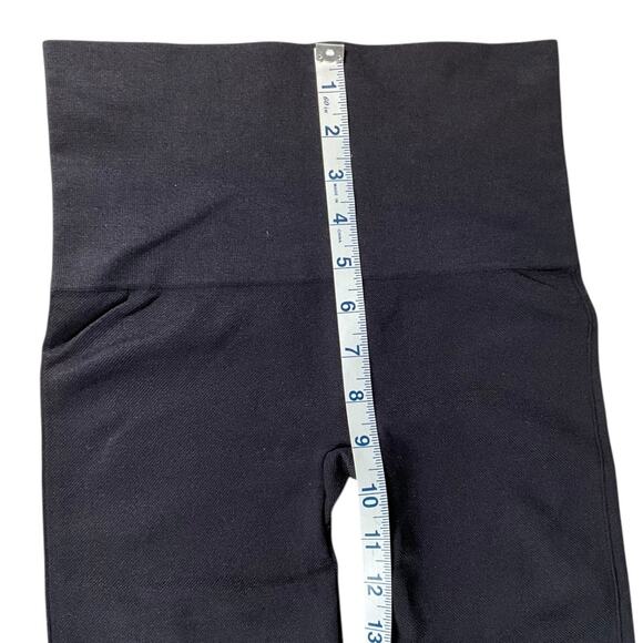 Spanx Look at Me Now Leggings Size Medium NWOT Black High-Waisted Shaping Pants - Picture 6 of 7